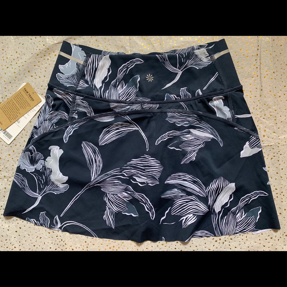 Athleta tennis skirt